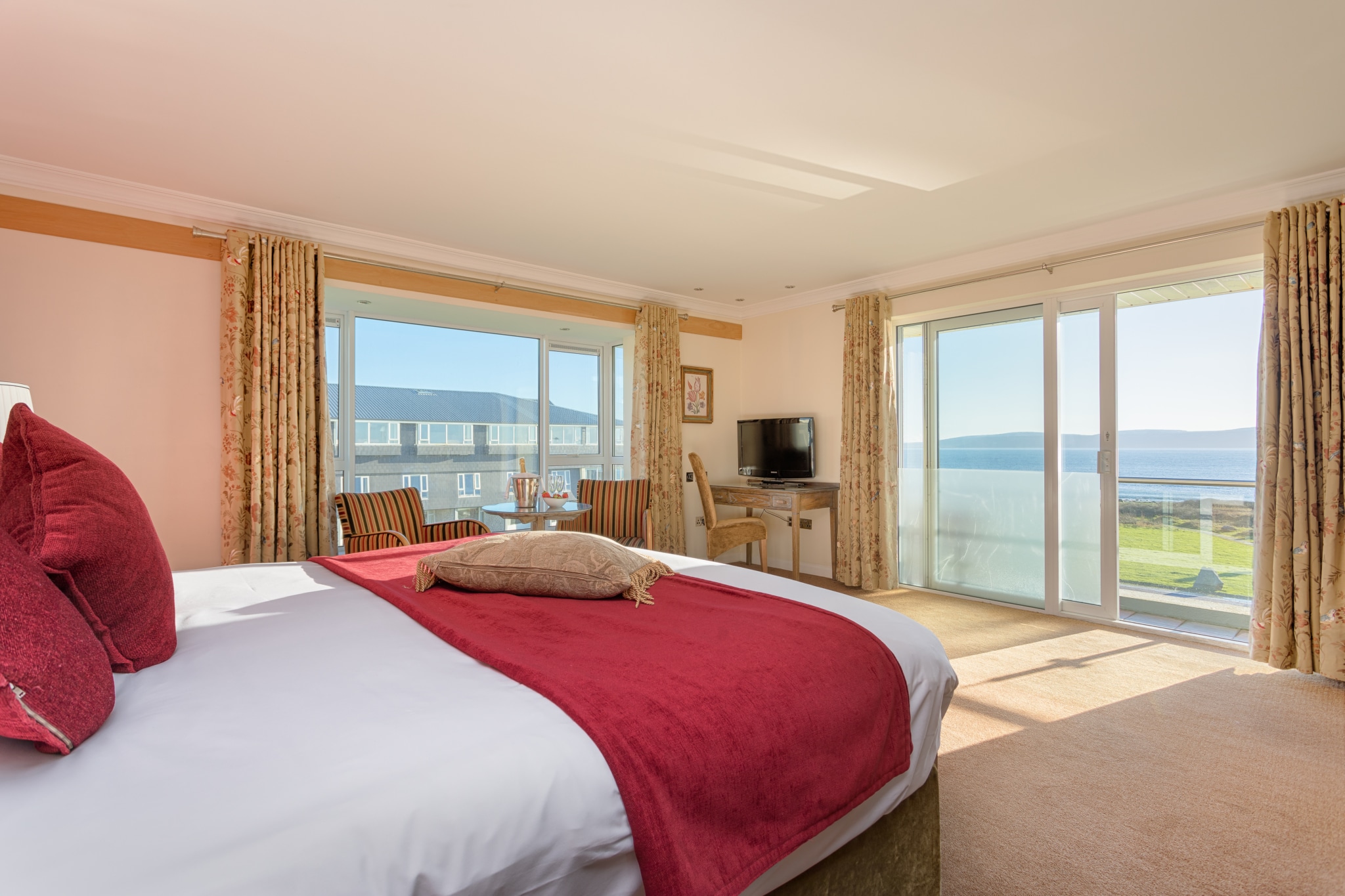Connemara Coast Hotel, Galway